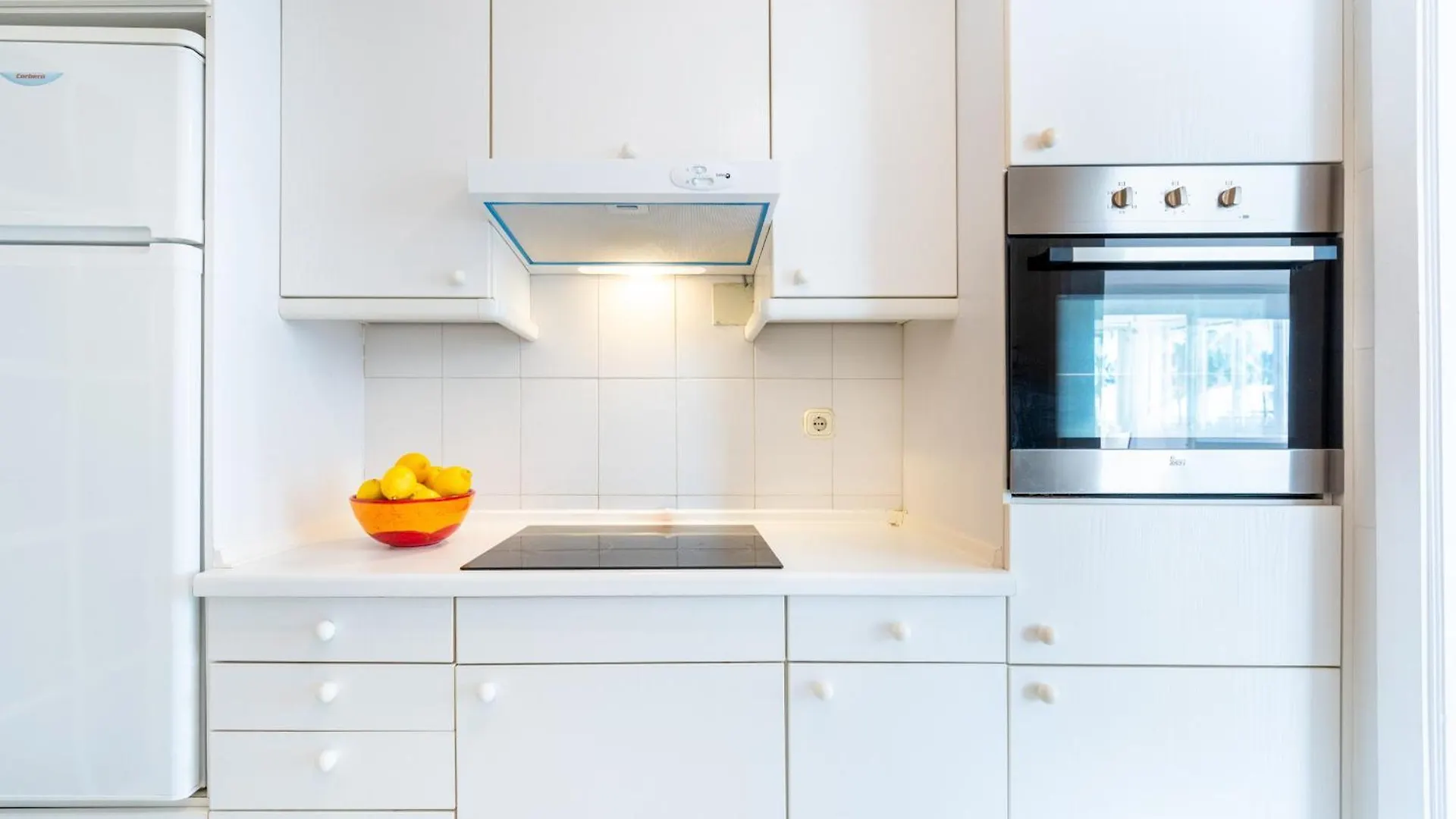 Puerto Deportivo - 2 Bedroom Apartment In Puerto Marina 贝纳尔马德纳